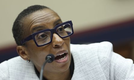 Tuttoscuola.com – USA. Si dimette la presidente di Harvard Orazio Niceforo